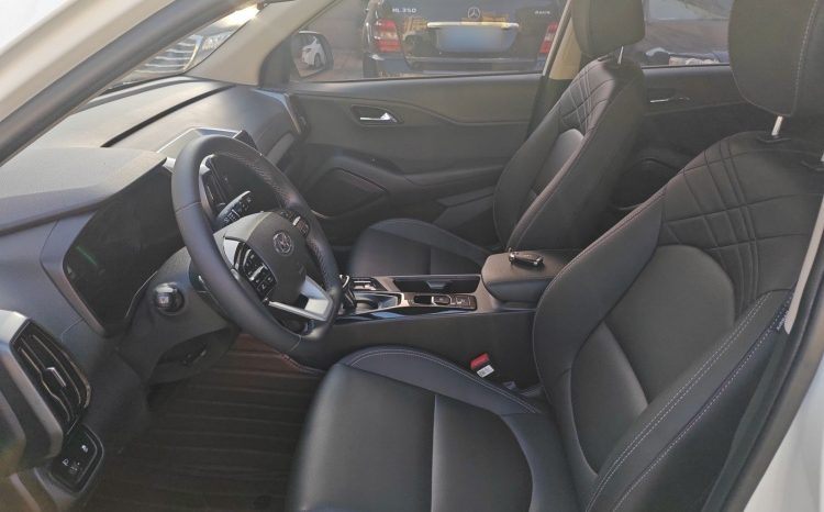 
								Beijing Hyundai ix35 2021 240TGDi DCT 2WD GLS Leading Edition, реальный пробег 44160 км, среднеразмерный кроссовер 90% от нового full									