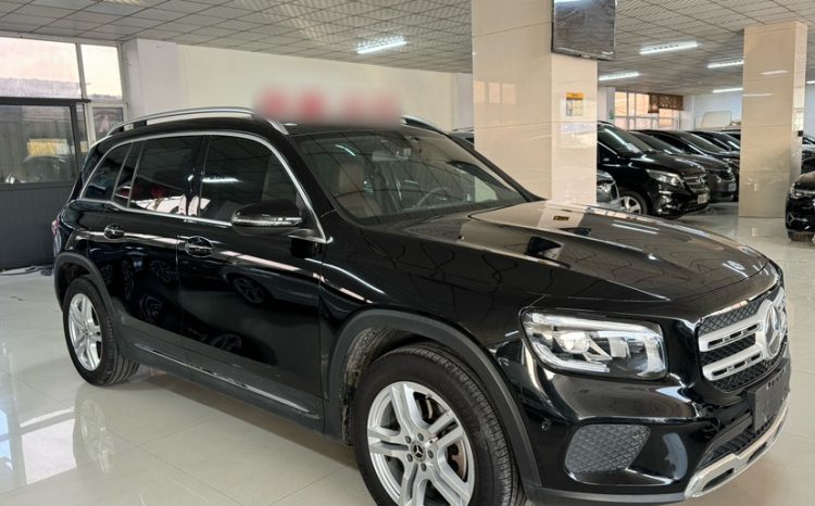 
								Mercedes-Benz GLB 180 Dynamic 2021 год — премиальный подержанный семейный кроссовер с пробегом 48694 км, сохранность 85% от нового full									