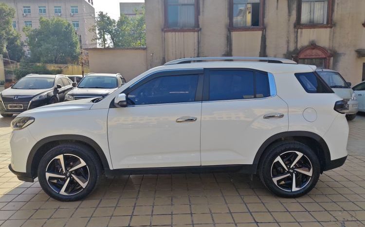 
								Beijing Hyundai ix35 2021 240TGDi DCT 2WD GLS Leading Edition, реальный пробег 44160 км, среднеразмерный кроссовер 90% от нового full									