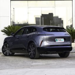 
										AVATR 07 2026 Ultra AWD Pure Electric Edition — премиальный среднеразмерный полностью электрический кроссовер с полным приводом full									