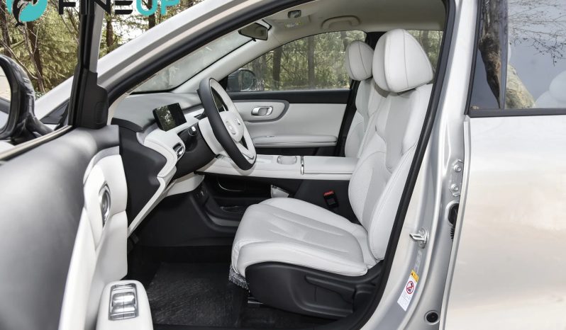 
								Changan Qiyuan Q05 2026: премиальный компактный гибридный кроссовер с выдающимися характеристиками full									