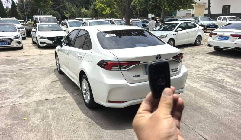 
								Toyota Corolla 2023 Гибрид 1.8 CVT Elite АКПП full									