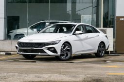 Hyundai Elantra 2026 1.5L CVT GLX Elite