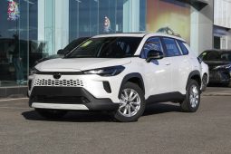 
										Toyota Corolla Cross 2026 2.0L Hybrid Elite full									