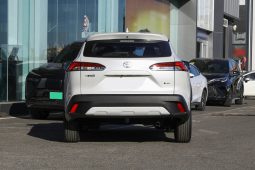 
										Toyota Corolla Cross 2026 2.0L Hybrid Elite full									