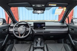 
										Toyota Corolla Cross 2026 2.0L Hybrid Elite full									