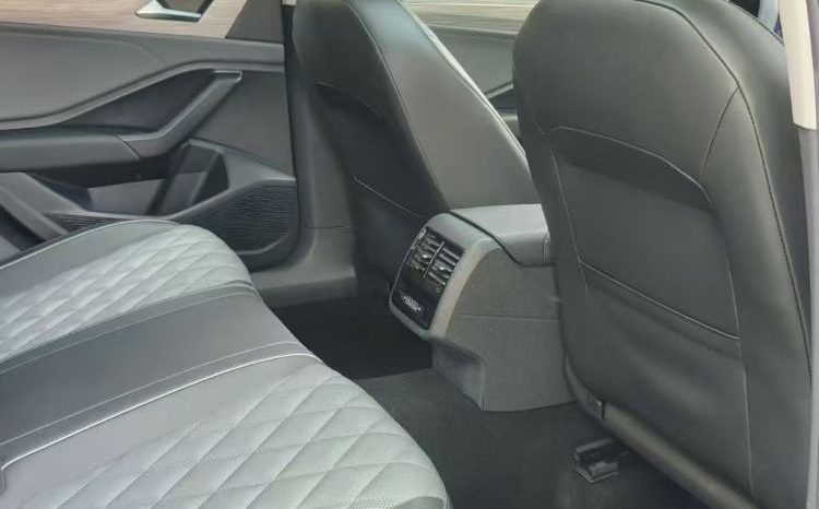
								Volkswagen Sagitar 2023, 280TSI, DSG, передний привод, комплектация “Chao Yue Lite full									