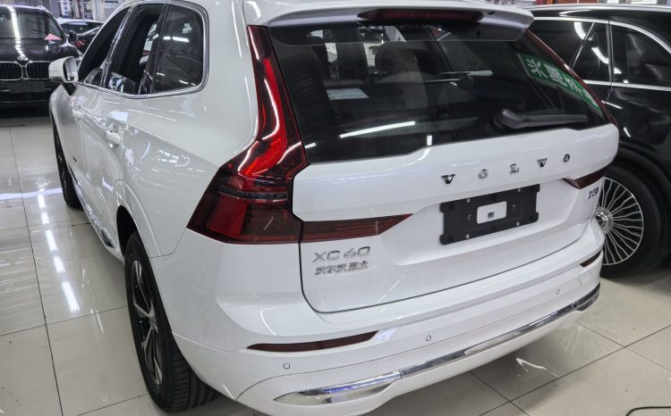 
								Volvo XC60 B5 AWD, 2026 г.в., в идеальном состоянии full									