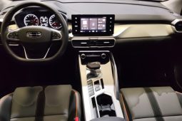 
										Geely Coolray (Binyue) 2024: Состояние нового (800 км) напрямую из Китая full									