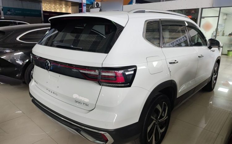 
								Volkswagen Tharu 2023, 300TSI, передний привод, комплектация “Manyue” full									