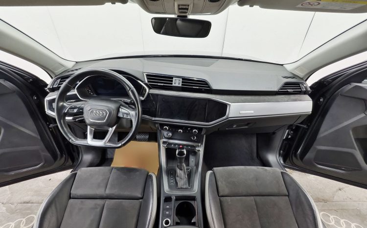 
								Audi Q3 2022 35 TFSI Комплектация Fashion Dynamic full									