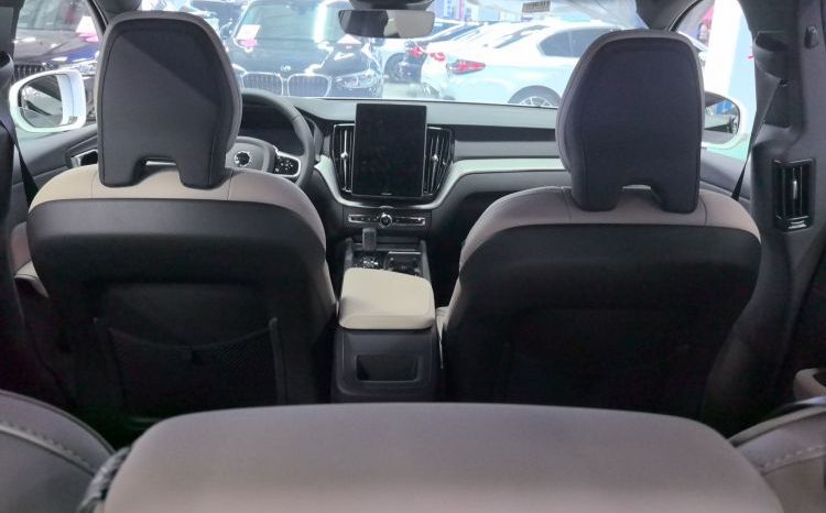 
								Volvo XC60 B5 AWD, 2026 г.в., в идеальном состоянии full									