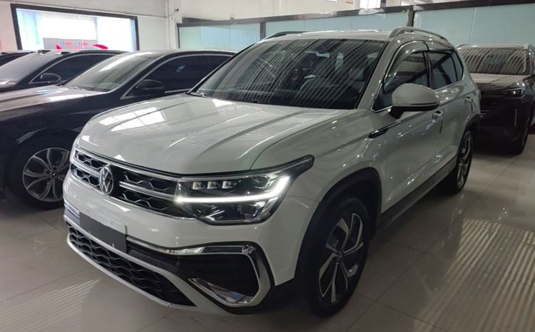 
								Volkswagen Tharu 2023, 300TSI, передний привод, комплектация “Manyue” full									