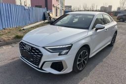 
										Audi A3 2023 Facelift A3L Limousine 35 TFSI Entry Sport full									