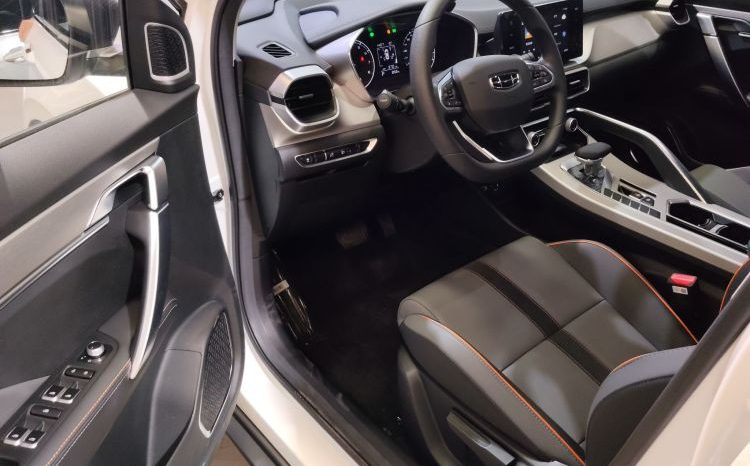
								Geely Coolray (Binyue) 2024: Состояние нового (800 км) напрямую из Китая full									